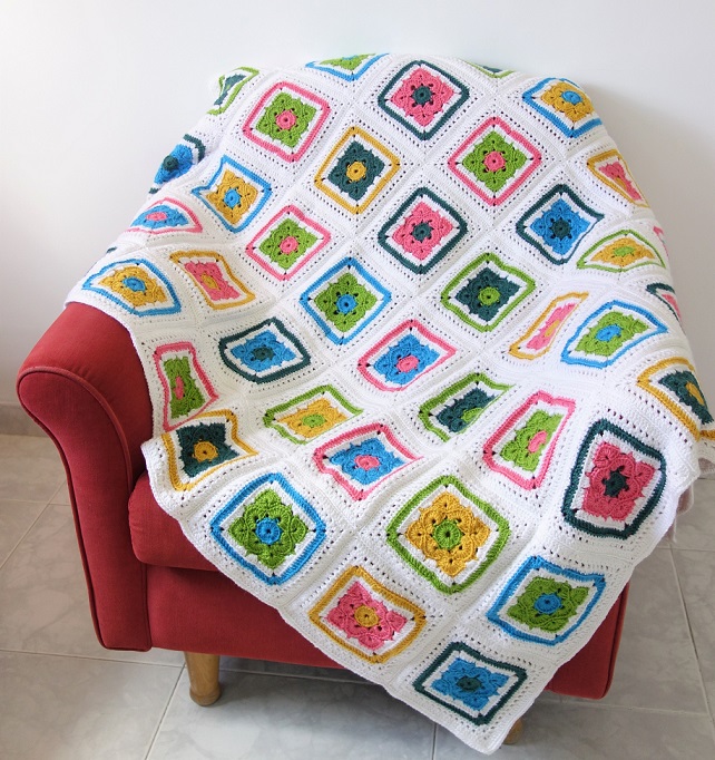 flower granny square crochet pattern