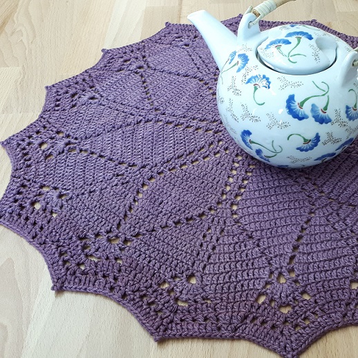 free crochet doily pattern made by gootie