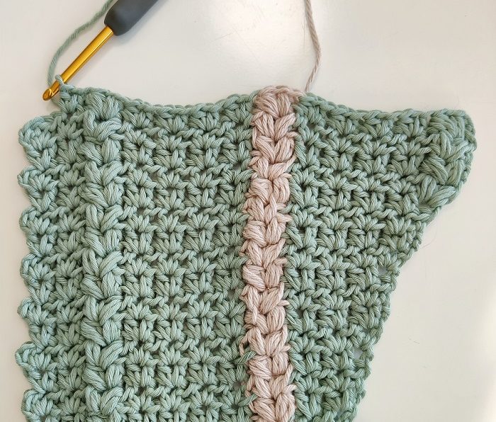 puff stitch crochet shawl