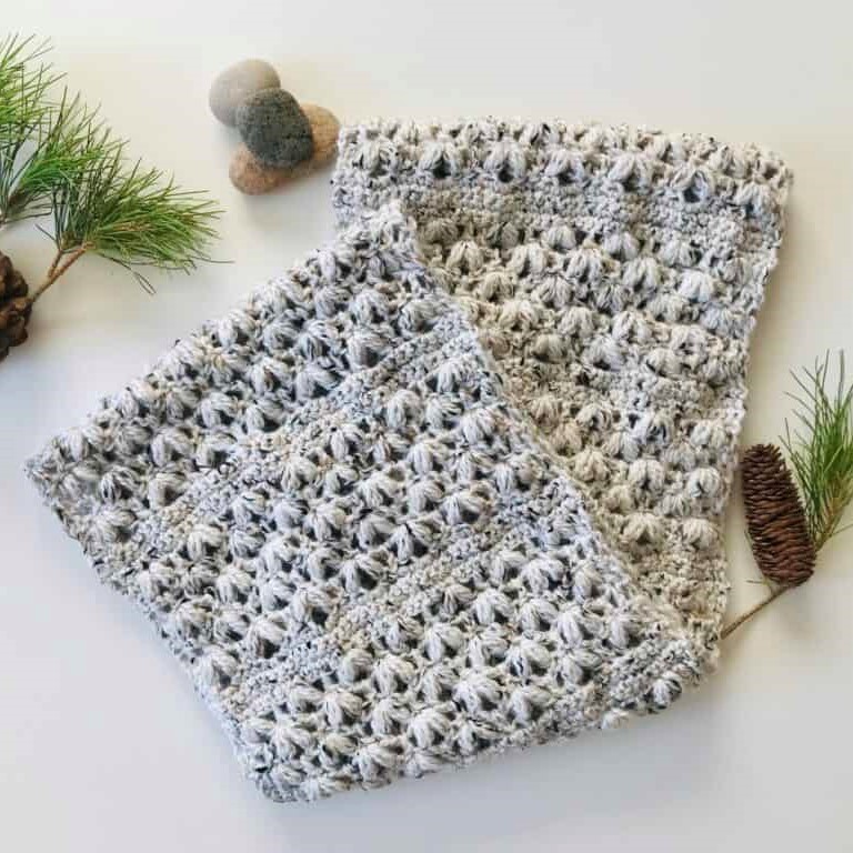snowbank-infinity-scarf-crochet-pattern