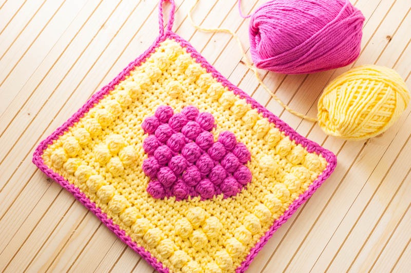 bobble-heart-potholder crochet pattern