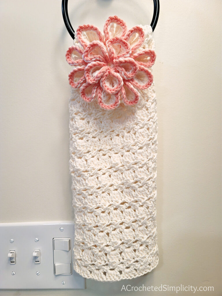 crochet floral hand towel free crochet pattern