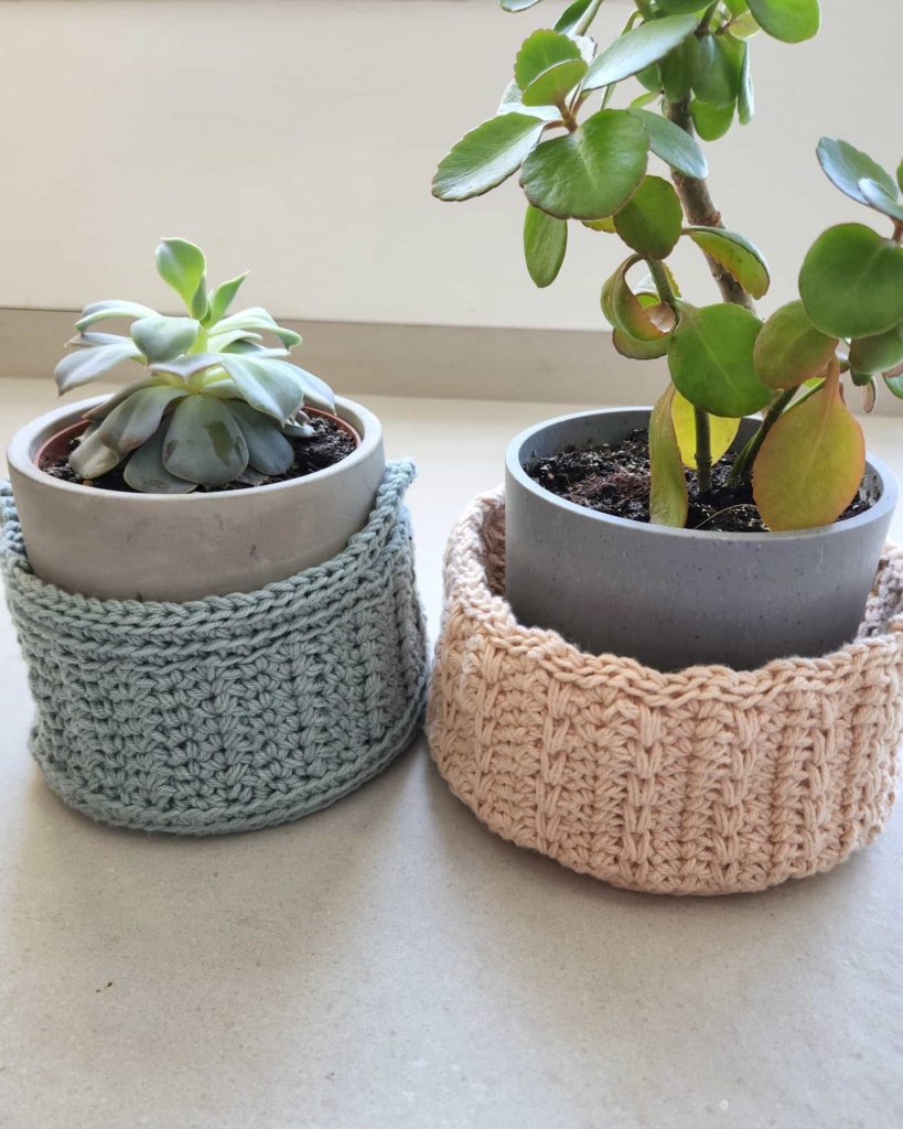 crochet round storage baskets free crochet pattern made by gootie