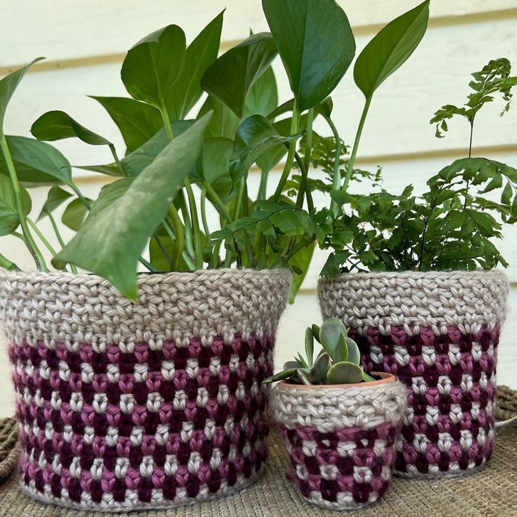 crochet-plant-cover-free-pattern