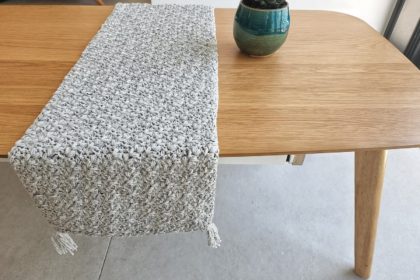 crochet table runner free pattern made by gootie