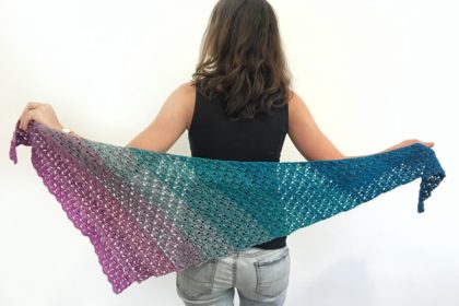 free crochet lace shawl pattern made by gootie