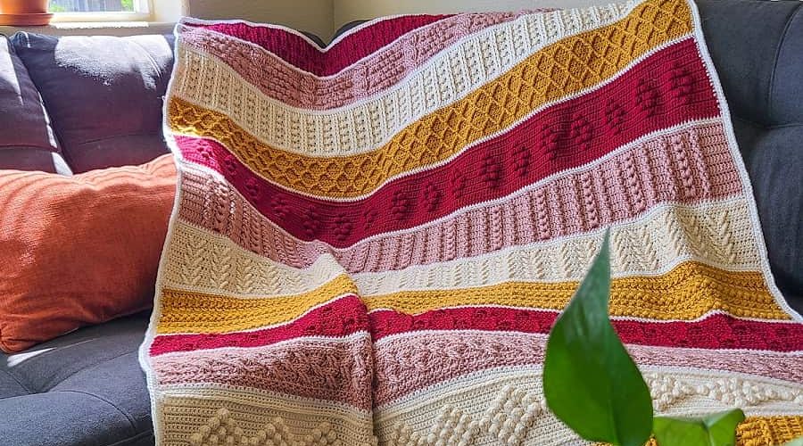 this is a photo of contemporary crochet blanket pattern made by gootie