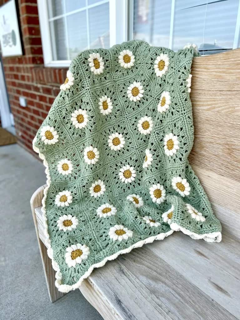 daisy granny square crochet baby blanket