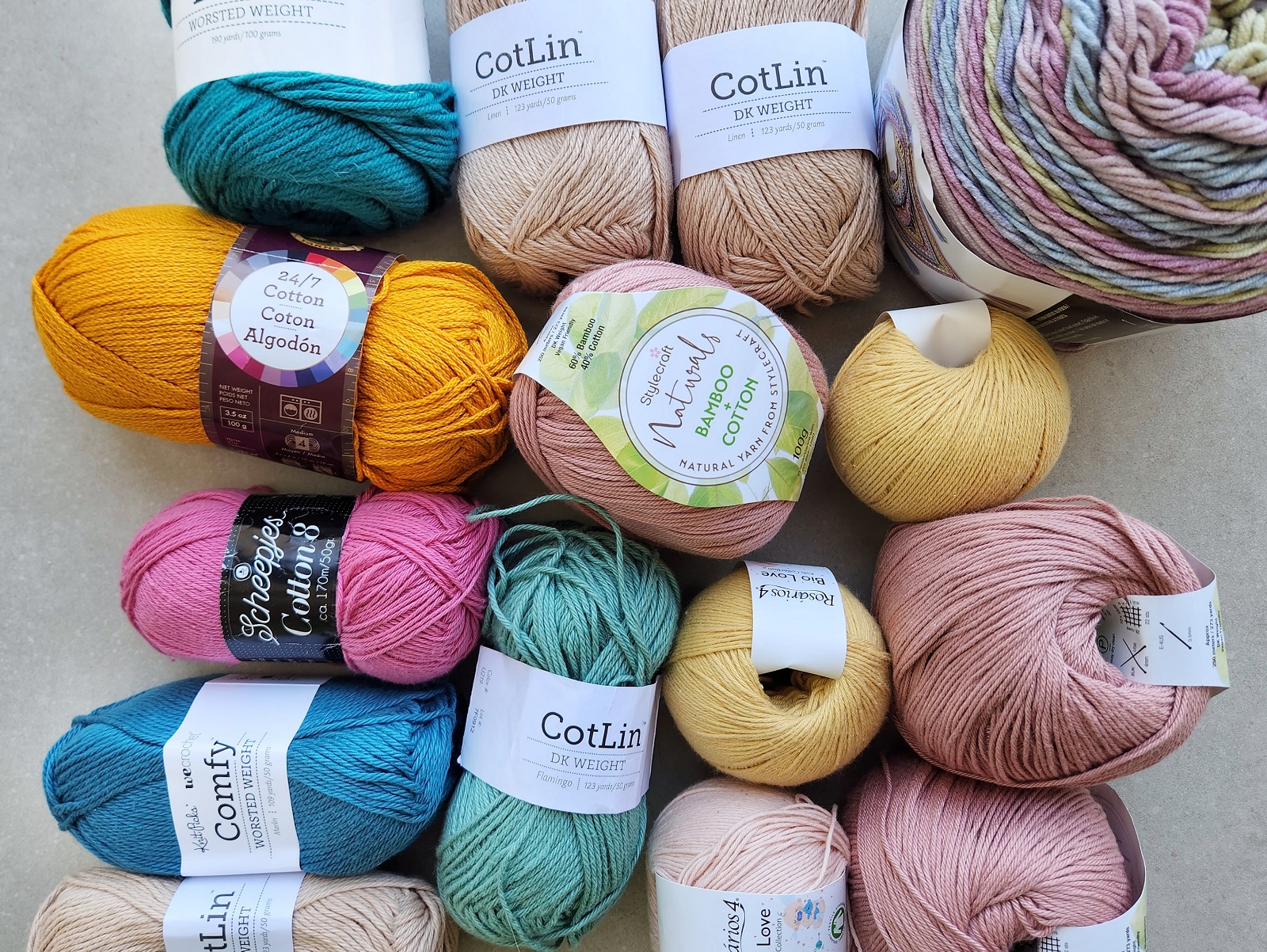 Cotton popular yarn