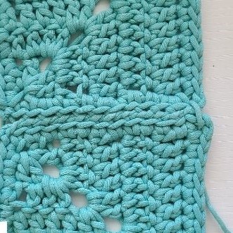 how to join crochet squares