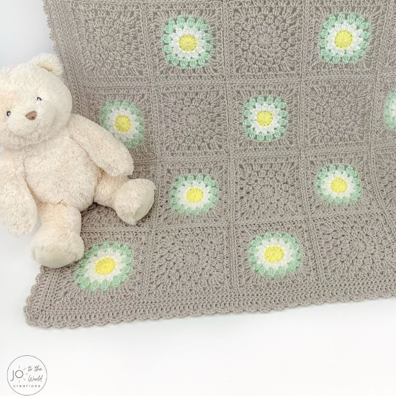 granny-square-flower-blanket-crochet-pattern-2