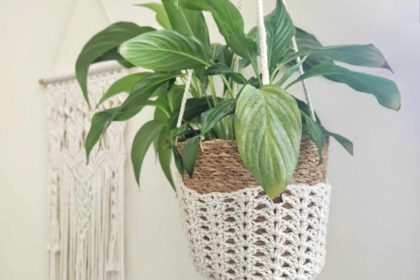 free crochet plant hanger pattern made by gootie