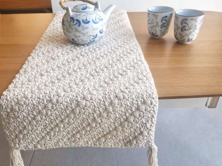 braided beans table runner free crochet pattern gootie