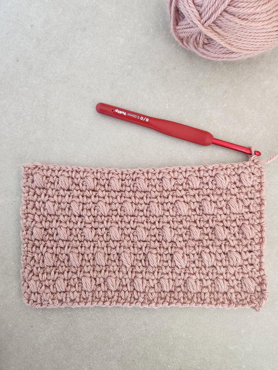 simple crochet stitch made by gootie