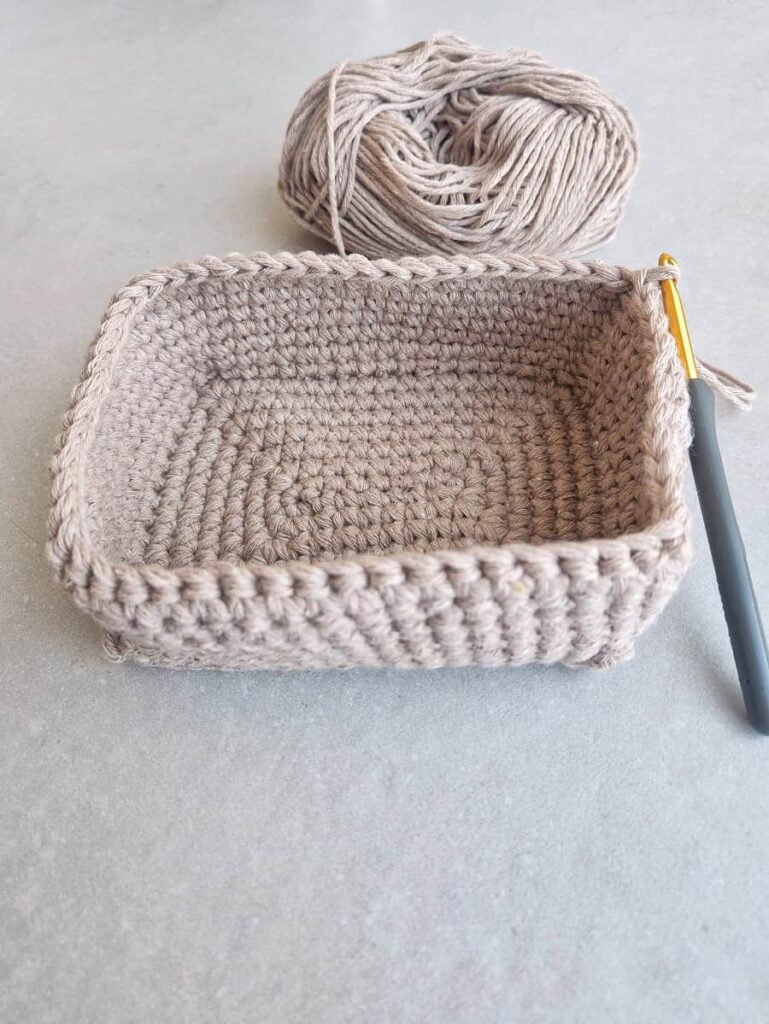 how to crochet a basket any size gootie