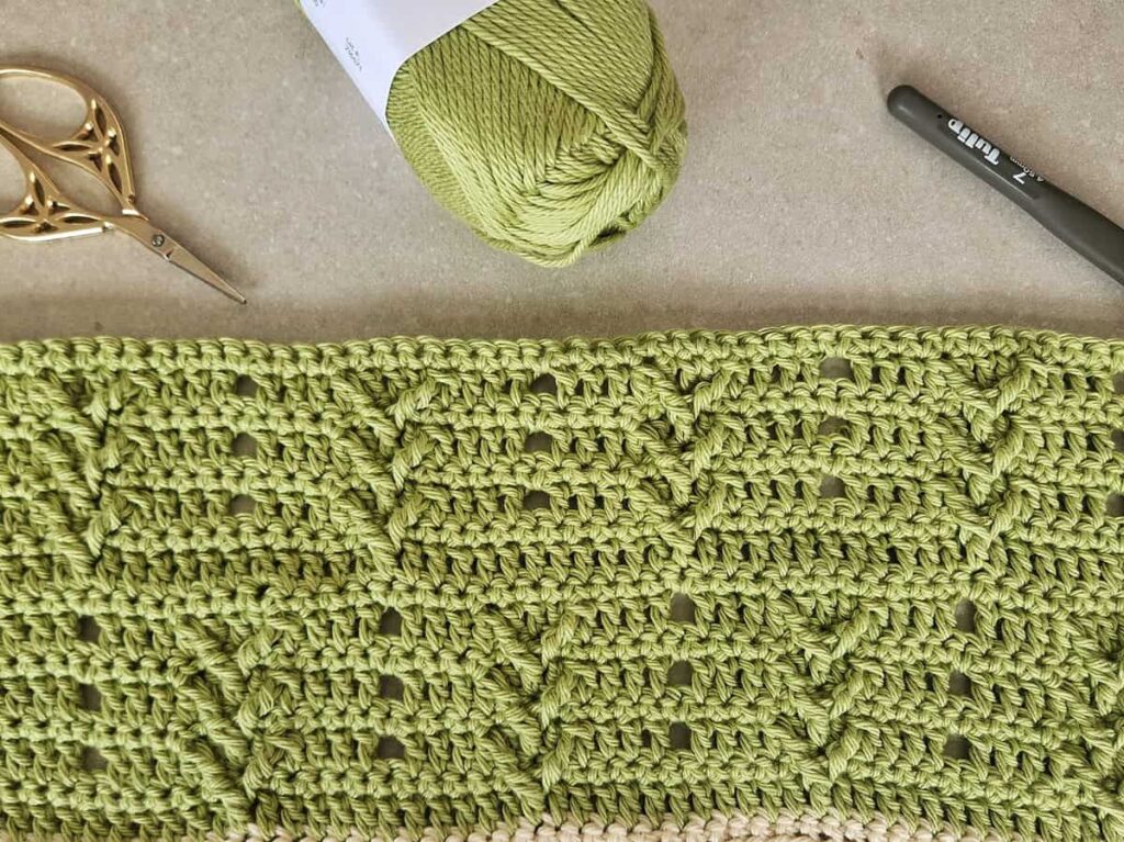 Fishbone crochet cable pattern - Section 3