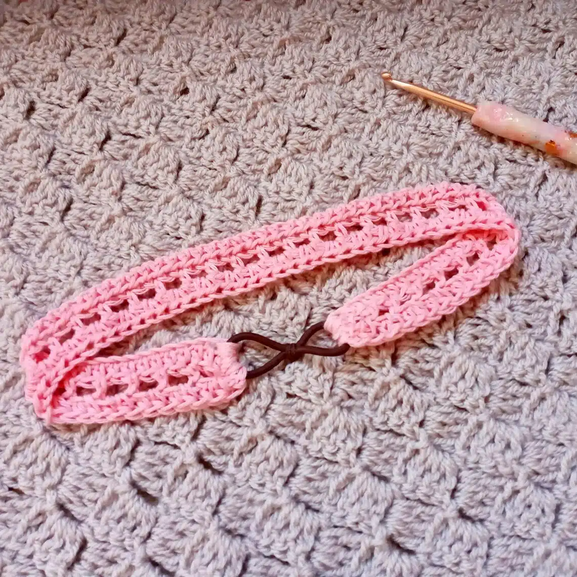 lace crochet headband pattern