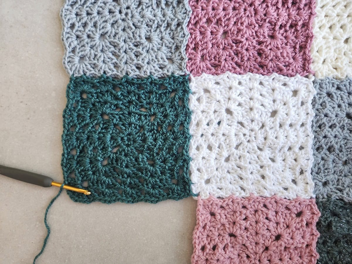 free granny square blanket pattern gootie