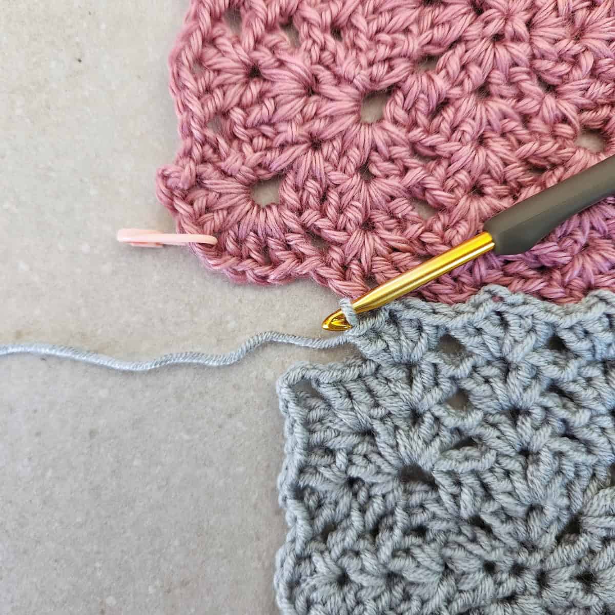 join as you go crochet method gootie